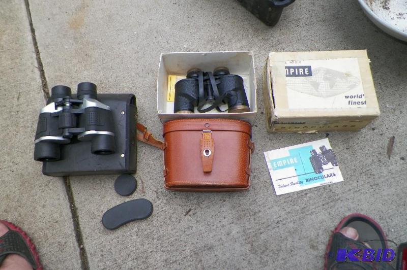 lot 225 image: 2 Sets of Binoculars