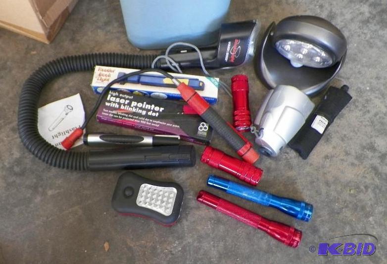 lot 23 image: Box of Misc. Items