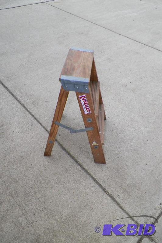 lot 234 image: Keller Step Stool