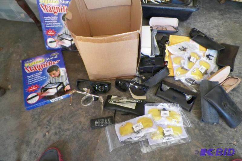 lot 25 image: Box of Misc. Items