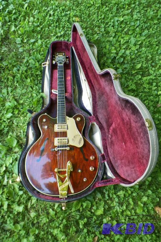 lot 3 image: Gretsch Chet Adkins Country Gentleman Guitar