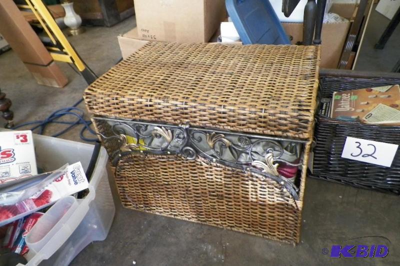 lot 34 image: Wicker box with lantern, thermos and more