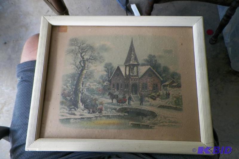 lot 41 image: Picture found in trunk