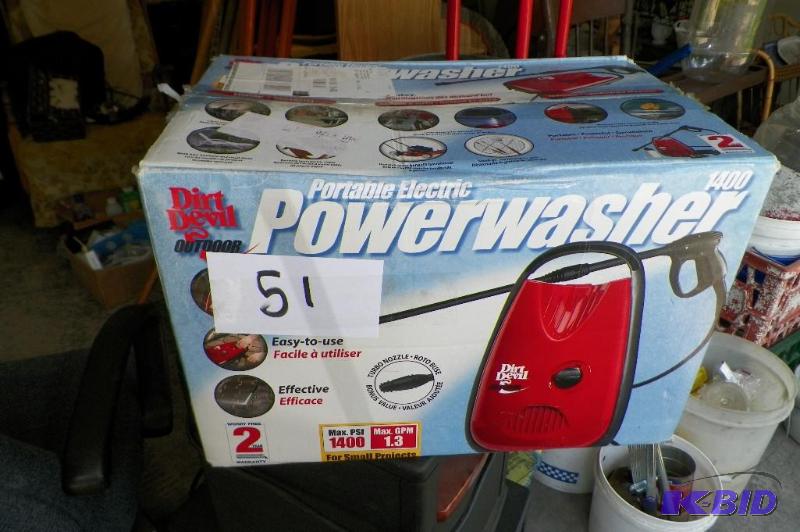 lot 51 image: Dirt Devil Portable Electric Power washer