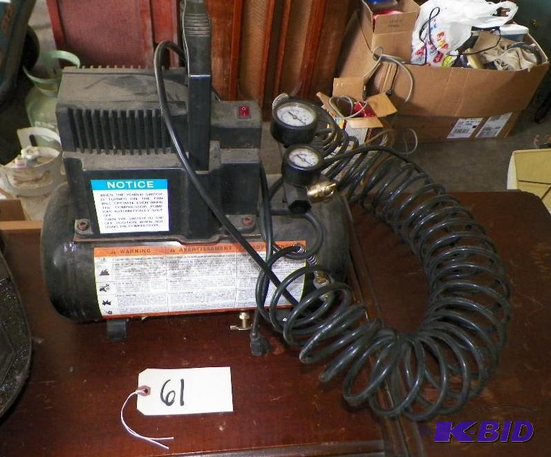 lot 61 image: Black Cat Compressor