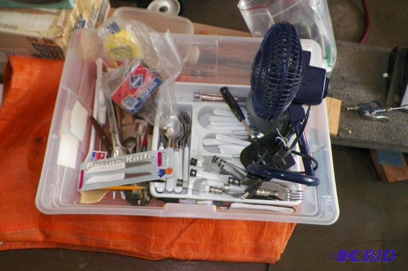 lot 79 image: Miscellaneous Box of Silverware