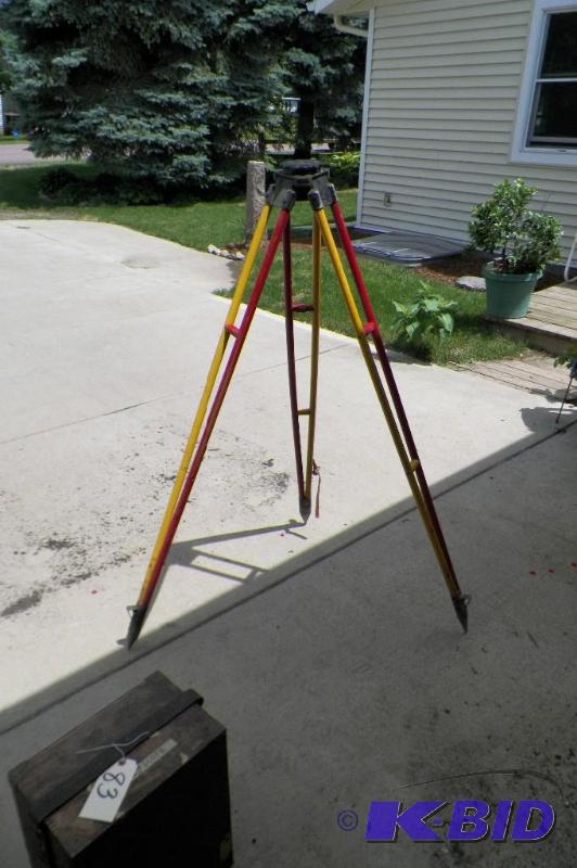 lot 86 image: K & E 3 12 x 8  Surveying Tripod