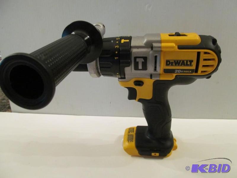 lot 1 image: DeWALT DCD985 DrillDriverHammerdrill 20vmax