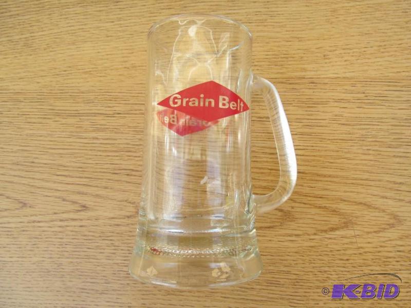 lot 23 image: Grain Belt Cooler and Beer Glass.