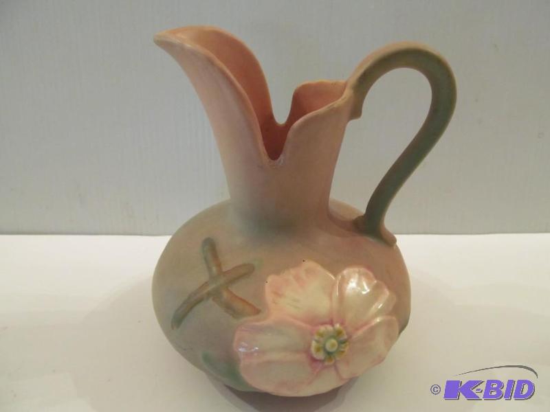 lot 4 image: Weller Pottery