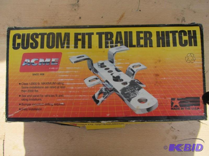 lot 58 image: Custom fit Trailer hitch
