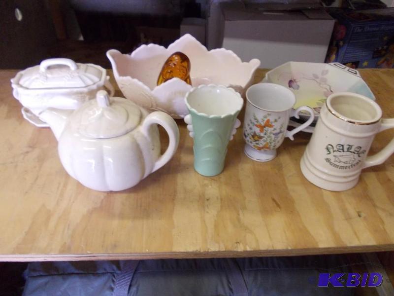 Lot of Vintage Dishes...