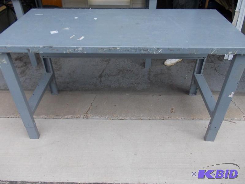 Steel Work Table 5 ft x 28 x 33 Tall (Legs Ar...