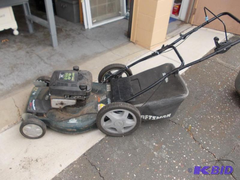 Craftsman 6.0 HP 22 in Mower With Bag (Needs ...
