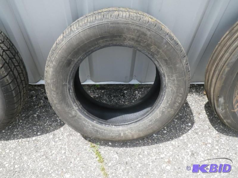 Sigma Regent, 22560R16, 932 tread...