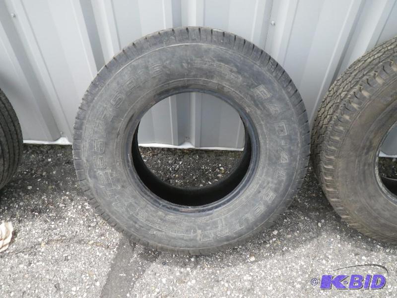 Radial Belted LT 26575R16, 832 tread...