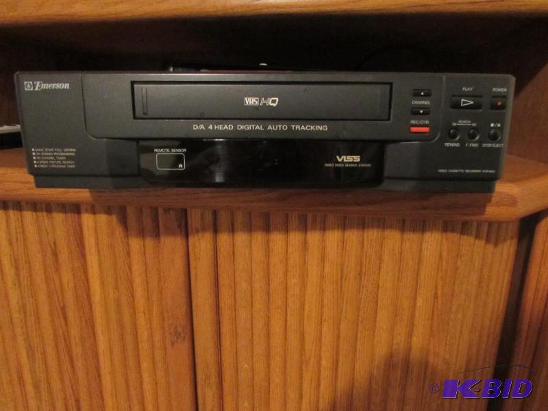 lot 117 image: Emerson VCR wremote