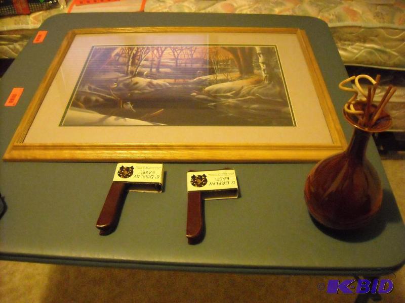 lot 134 image: Misc picture items and vase