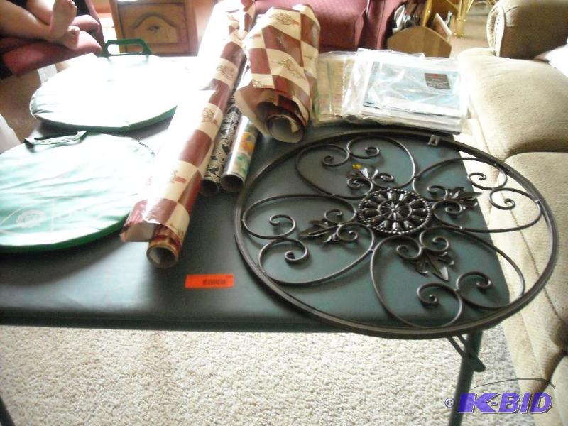 lot 165 image: misc items
