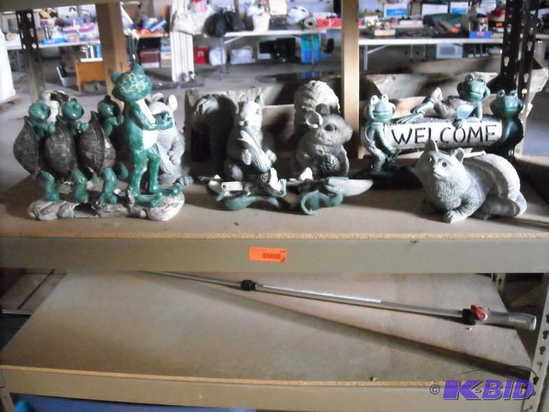 lot 249 image: misc lawn ornaments