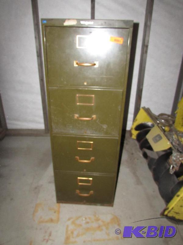 lot 257 image: Yawman and Frbe mfg co 4 drawer file cabinet