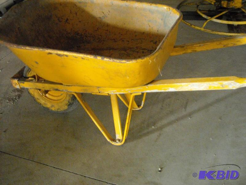 lot 261 image: commercial wheel barrel