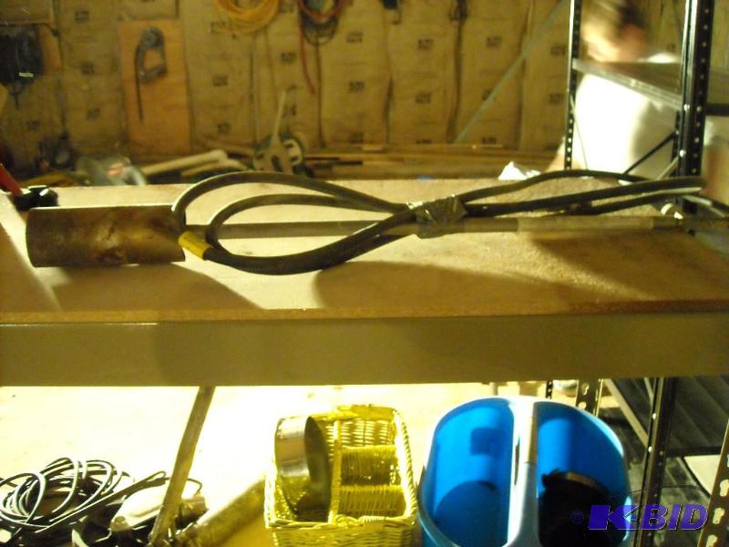 lot 276 image: weed burner torch for propane tank