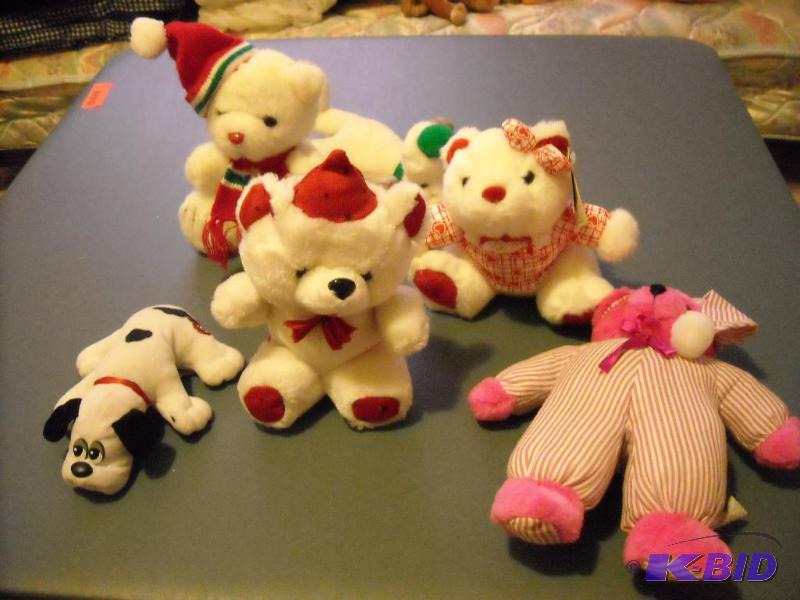 lot 77 image: 6 stuffed animals...