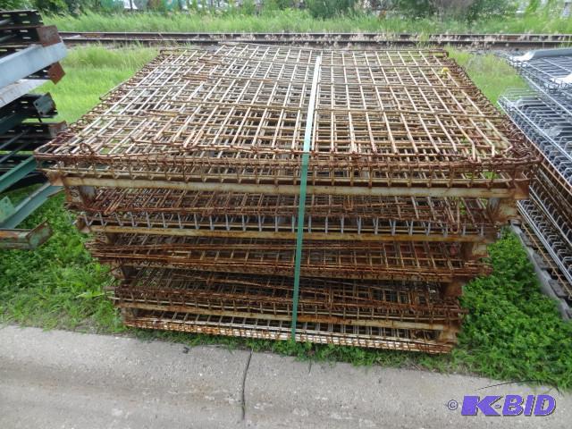 5 fold up metal crates. Approx 52 x 40 x 48...