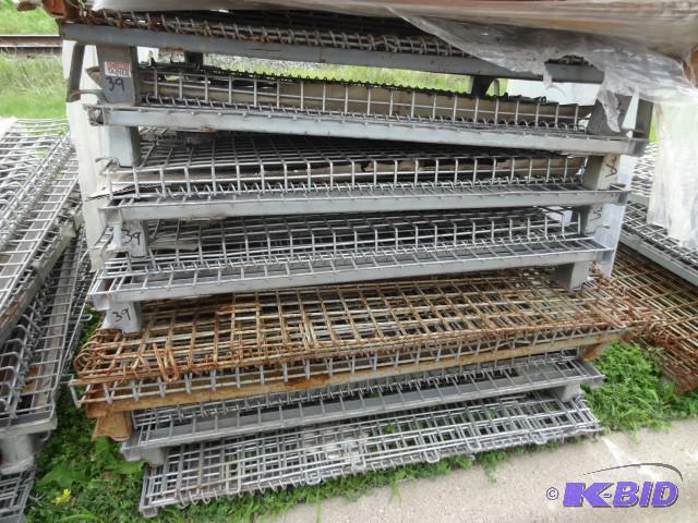 7 metal fold up crates. Various sizes...