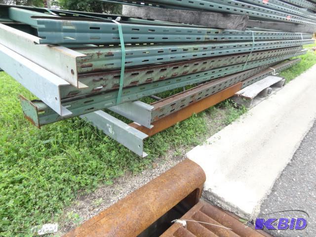 144 x 36 pallet rack uprights. Qty 6...