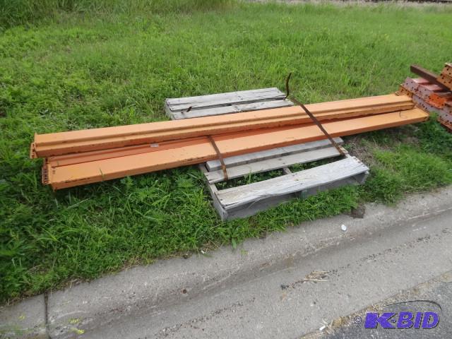 108 x 5 pallet rack beams. Qty 4....