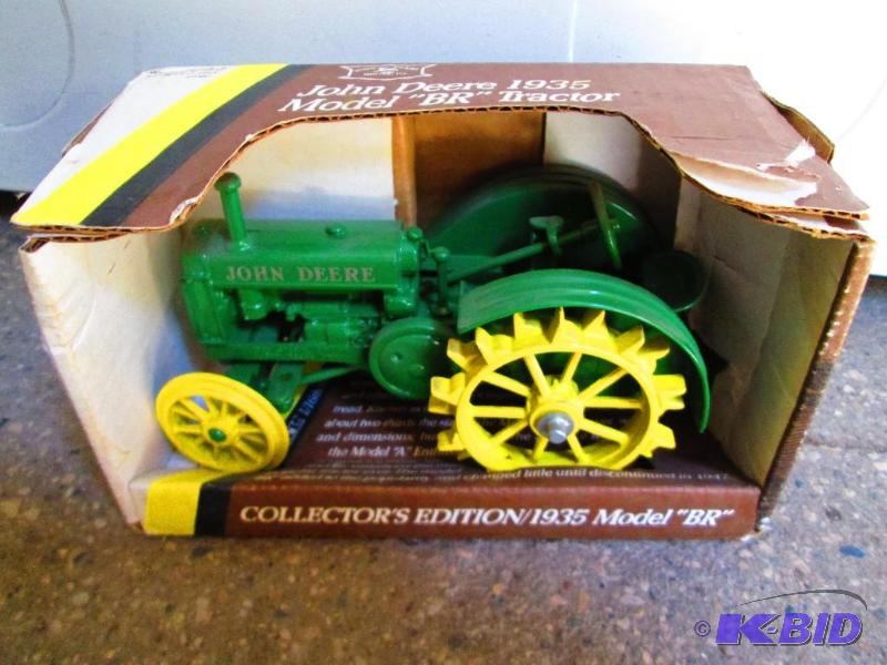 lot 37 image: John Deere 1935 Model BR Tractor 1  16th sca...