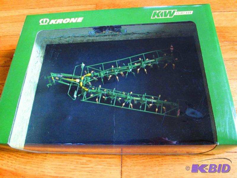 lot 4 image: Krone 132 scale model farm implement KW 15.0...