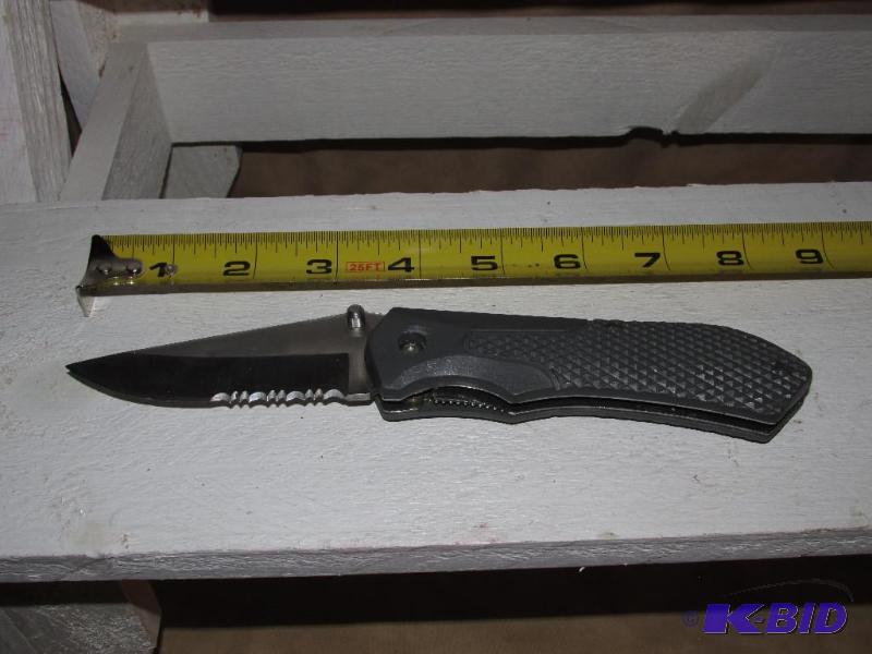 lot 145 image: Single Blade Pocket Knife