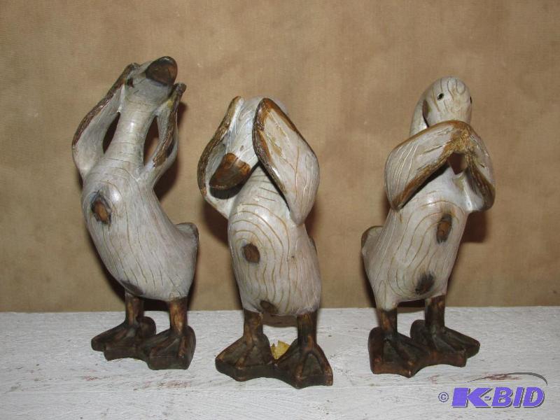 lot 166 image: Three Great Duck... Hear No Evil, Speak No Evil and See No Evil