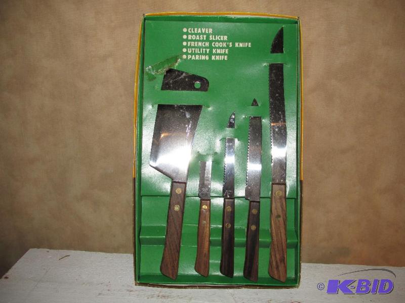 lot 167 image: Kitchen Knife Set