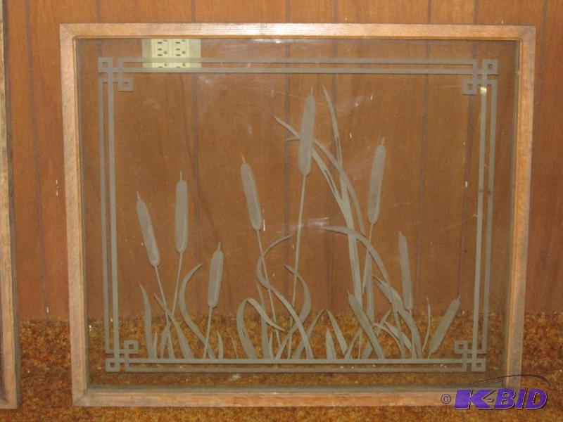 lot 202 image: #3 of 4 IDENTICAL VINTAGE ETCHED PATTERN (Different Sizes) WINDOWS
