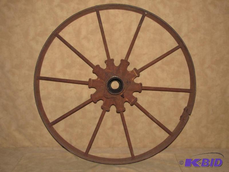 lot 271 image: Metal Wheel - very ARTSY FARTSY