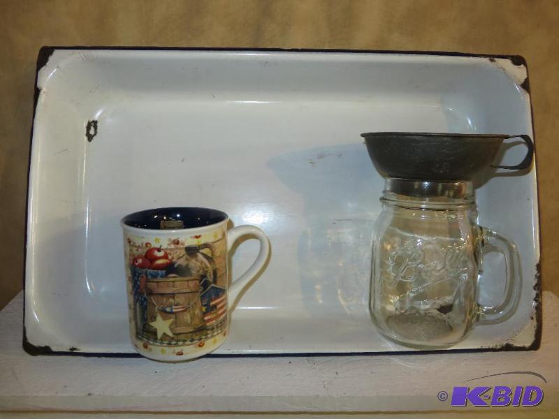 lot 32 image: Vintage Refridgerator Pan 16 X 10 Patriotic Coffee Cup and a CANNER FUNNEL