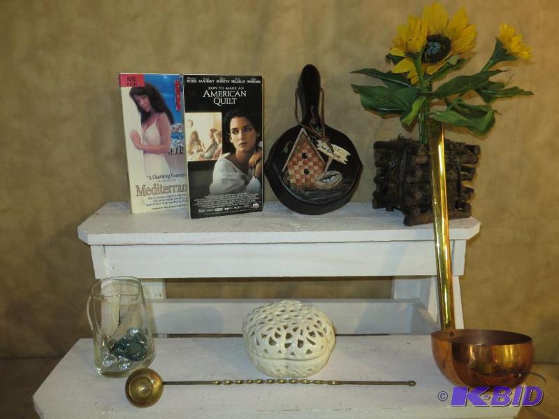 lot 44 image: Varity of Items for the home and entertainment