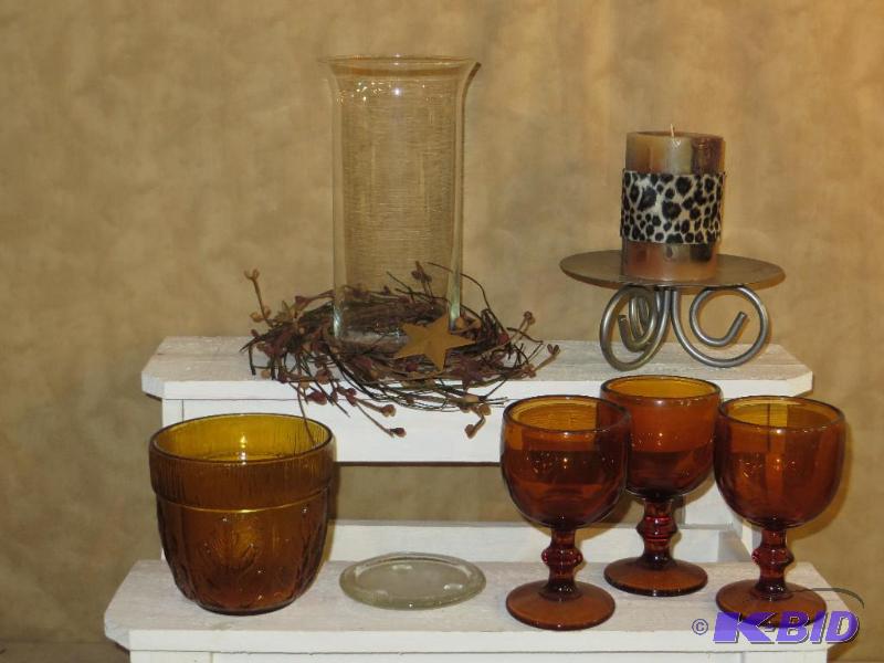 lot 59 image: Nice Lot of Decor Pieces