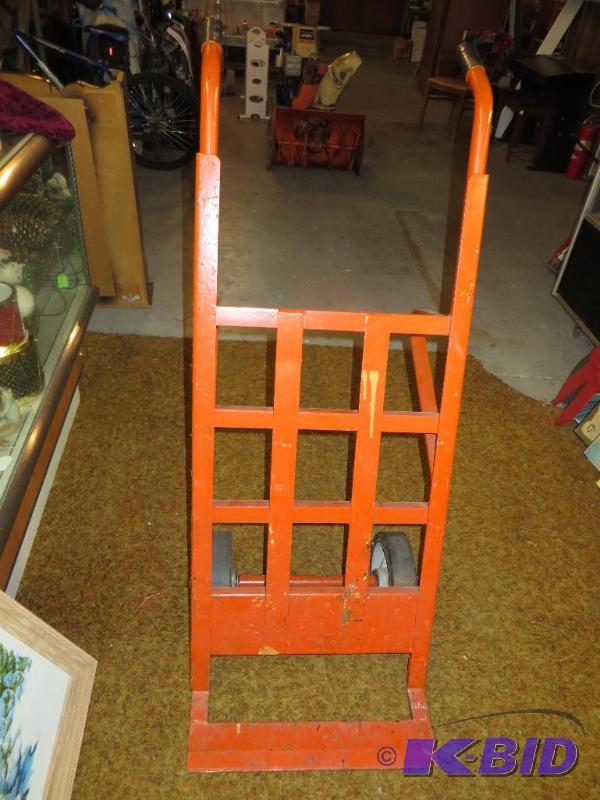 lot 75 image: Dock Two Wheel Dolly