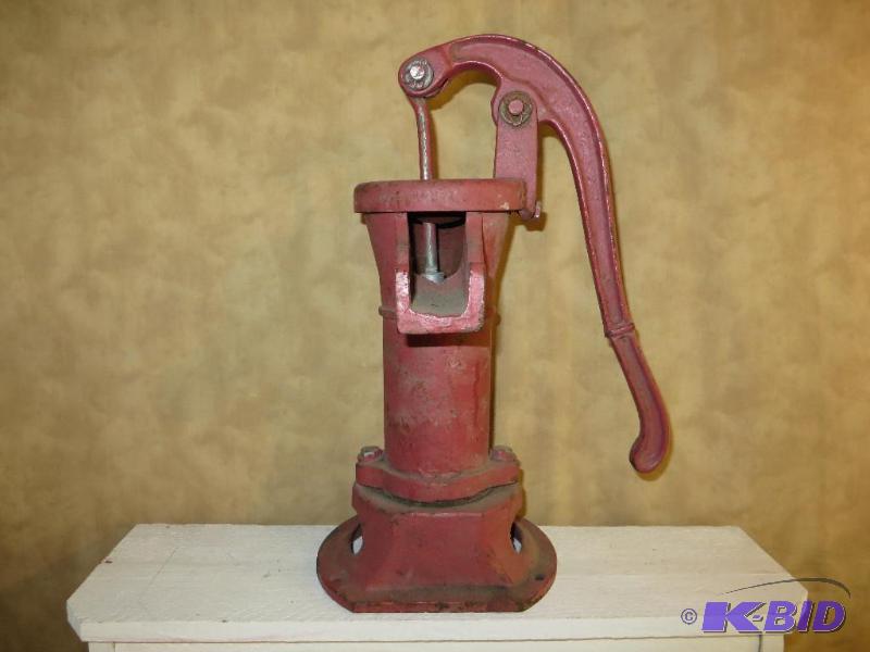 lot 83 image: Cast Iron Pump