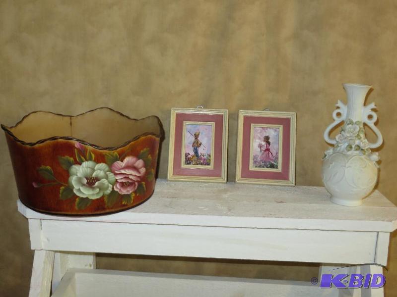 lot 86 image: Metal Basket with flowers painted on it.