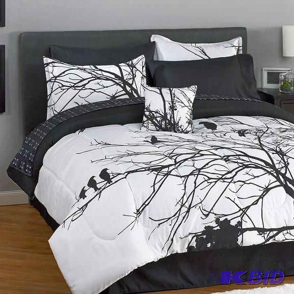 lot 21 image: MyHome Briar King 8-Pc. Bed Set