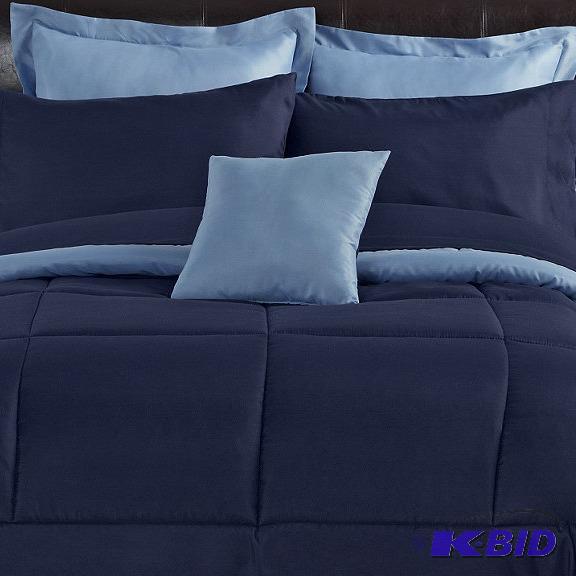 lot 37 image: MyHome Microfiber Queen Comforter