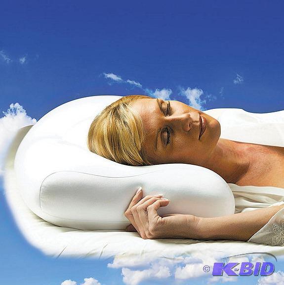 lot 5 image: Sobakawa Cloud Pillow