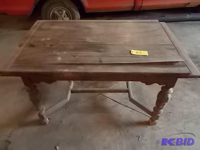 lot 63 image: Vintage Dinette Table, 52" x 32"...
