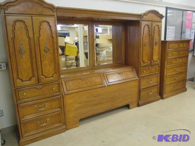Thomasville bed room set